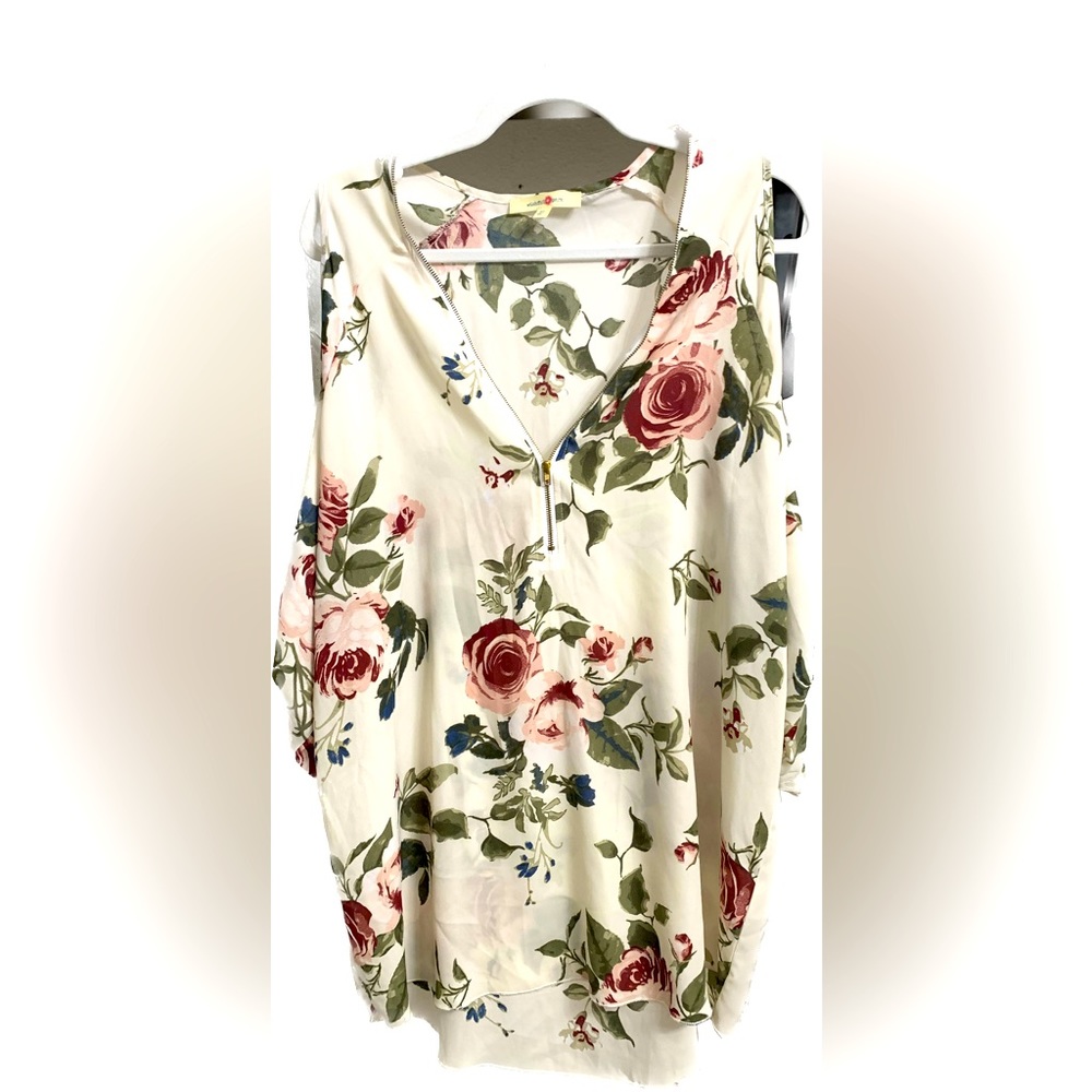 Wishful Park XL Floral Blouse Open Shoulder